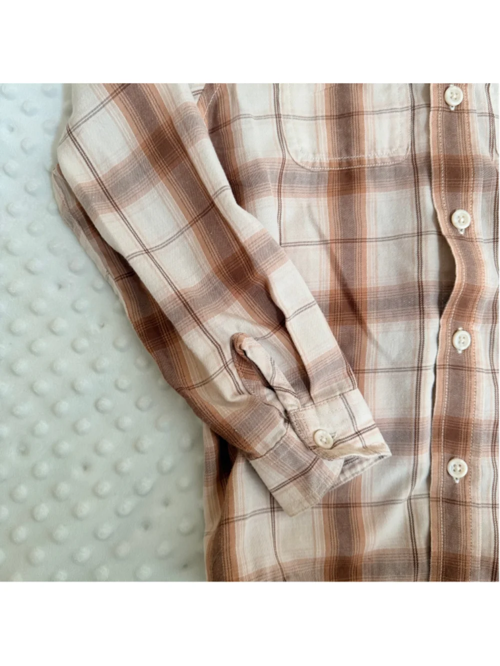 Boys The Children's Place Plaid Button Down Shirt Size 7/8 Beige Brown